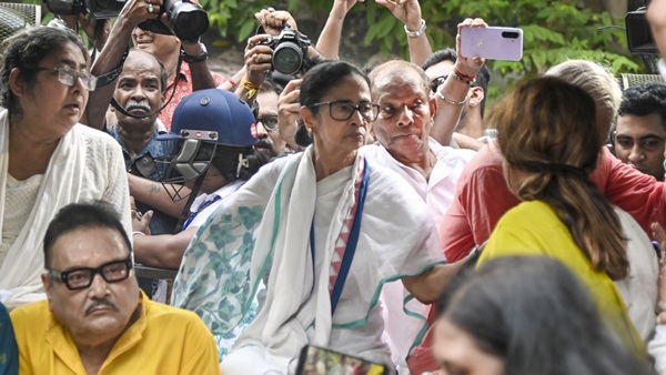 TMC Crisis Mamata Banerjee