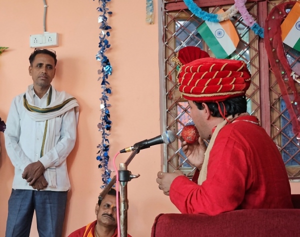 who-is-bottle-baba-hariom-yadav-