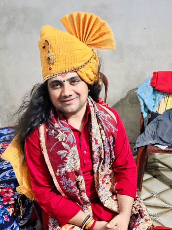who-is-pawan-dev-maharaj-