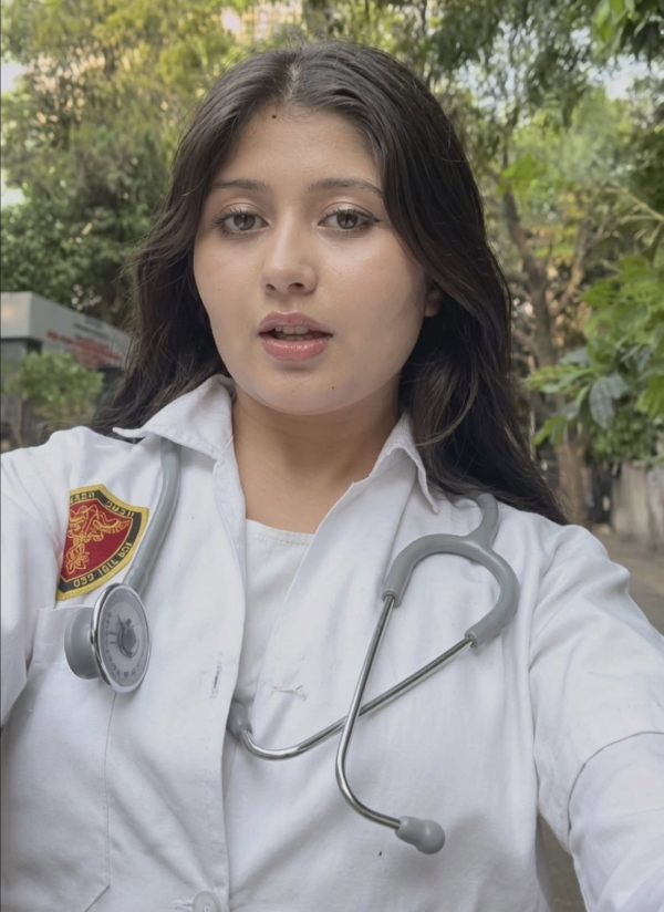 who-is-sejal-pawar-fir-filed-apology