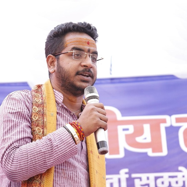 Who is Akash Yadav Who is Akash Yadav