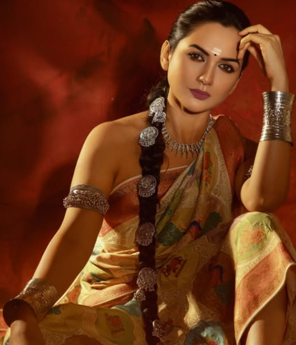 Akanksha Chamola disclosure