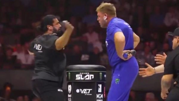 amanpreet singh vs jake hager