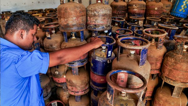 delhi-lpg-price-today-10-july delhi-lpg-price-today-10-july