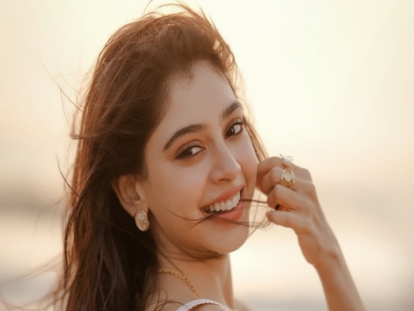 Niti Taylor Niti Taylor