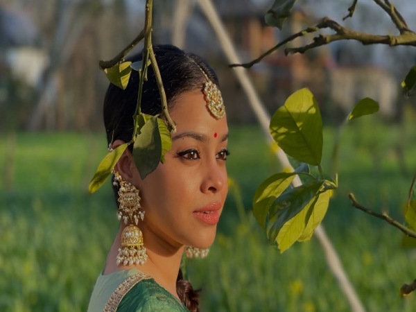 Sumona Chakravarti Sumona Chakravarti