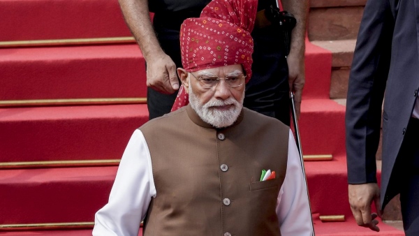 PM Modi Independence Day Attire Controversy