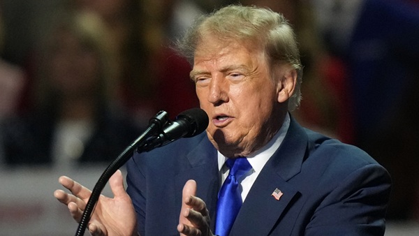 Donald Trump signs Iran sanctions act 100 percent tariff threat for India China russian oil