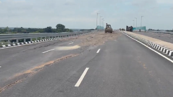 ram-van-gaman-path-road