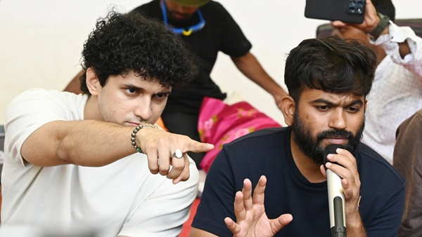 Abhijit Dipke FIR Saurav Das FIR
