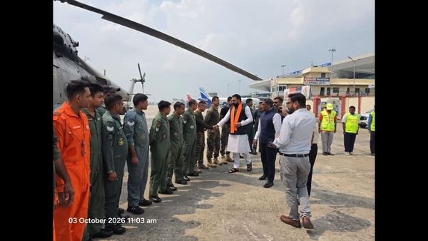 IAF air drops aid to Saran flood areas