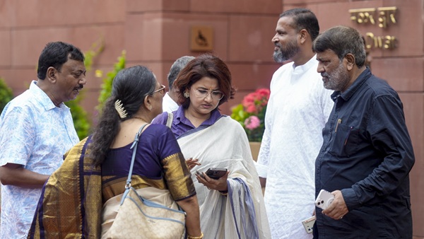 TMC Rebel MPs Yusuf Pathan