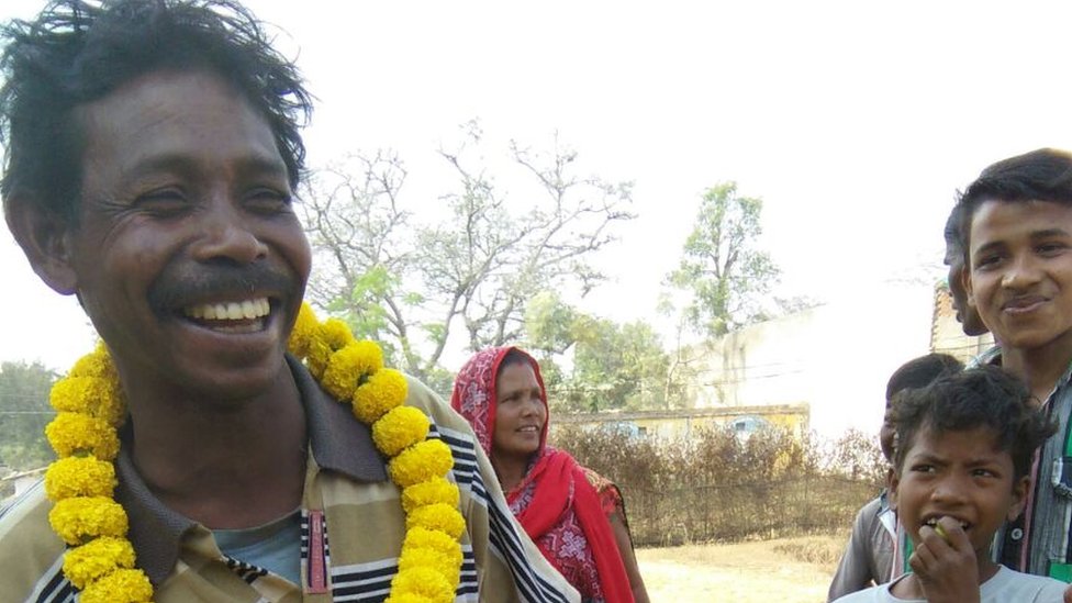 महिलौंग का एक ग्रामीण