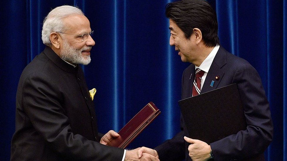 शिंज़ो अबे और मोदी