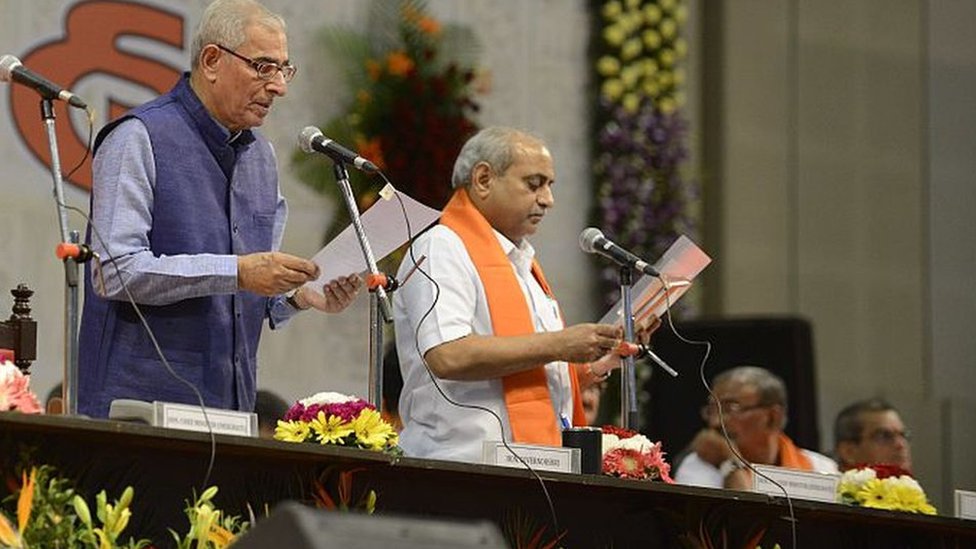 राज्यपाल ओपी कोहली और नितिन पटेल