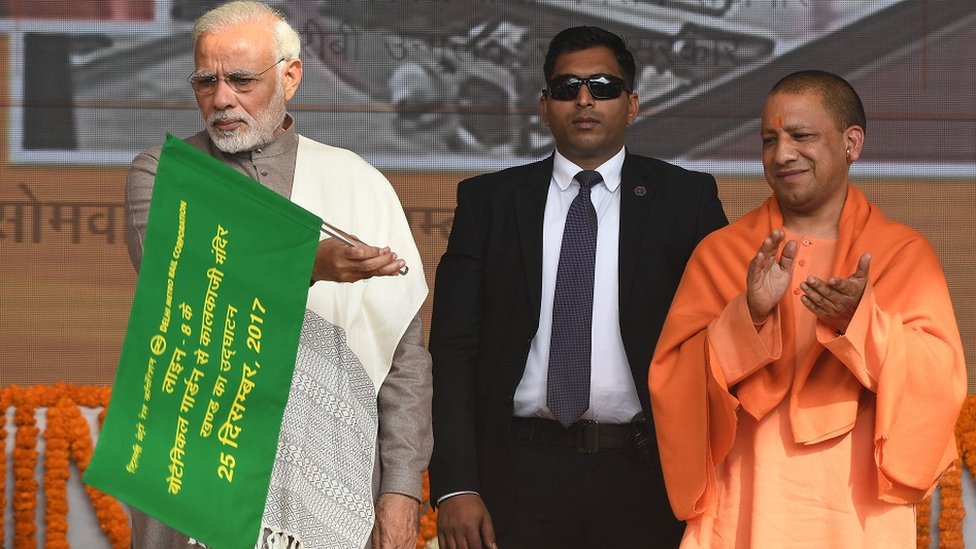 नरेंद्र मोदी, योगी आदित्यनाथ