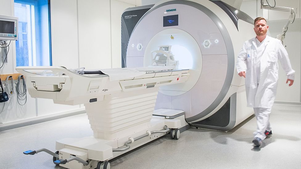 MRI