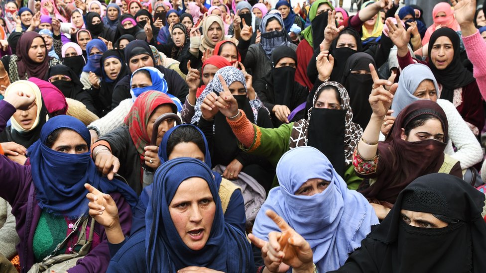 मुसलमानों की बढ़ती आबादी पर रोक की माँग