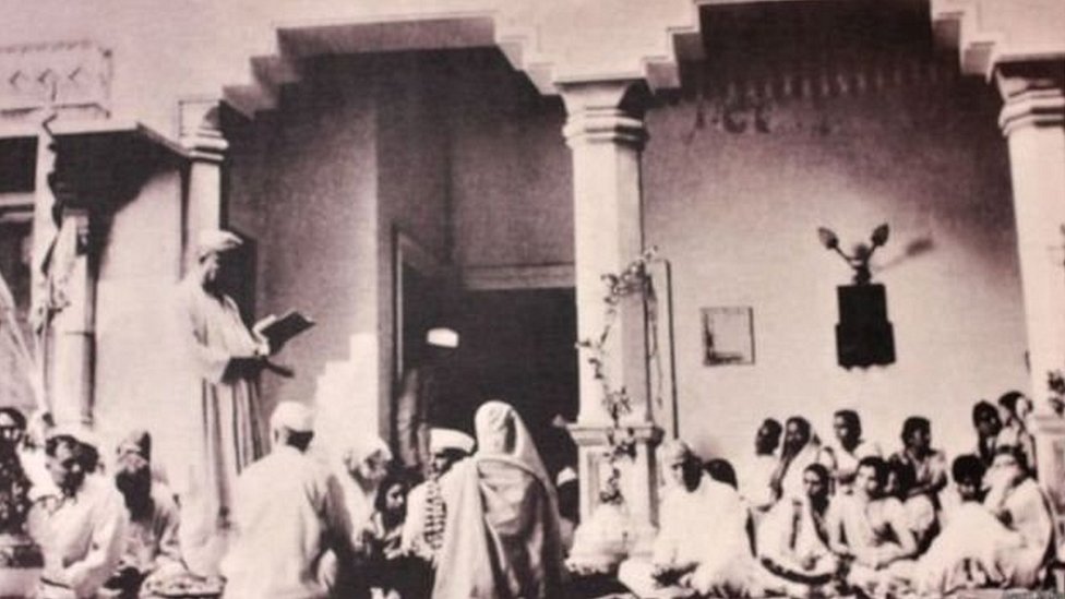 इंदिरा गांधी और फ़िरोज गांधी की शादी की दुर्लभ तस्वीर