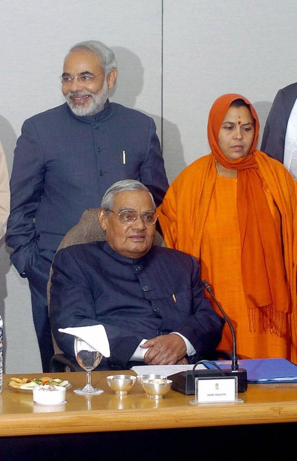 कश्मीर डायरी कश्मीर डायरी
