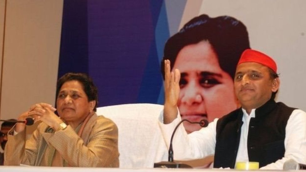 अखिलेश यादव, मायावती