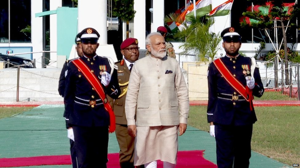 नरेंद्र मोदी