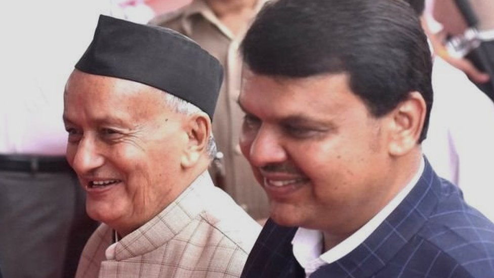 चौतरफा घिरी थी भाजपा 