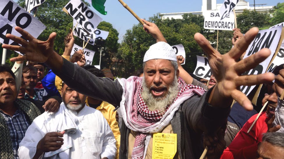 प्रदर्शनकारी प्रदर्शनकारी