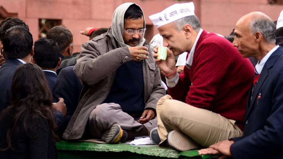 अरविंद केजरीवाल और मनीष सिसोदिया
