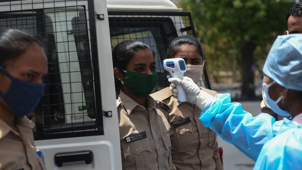 सरकार ने गठित की है ये टीम 