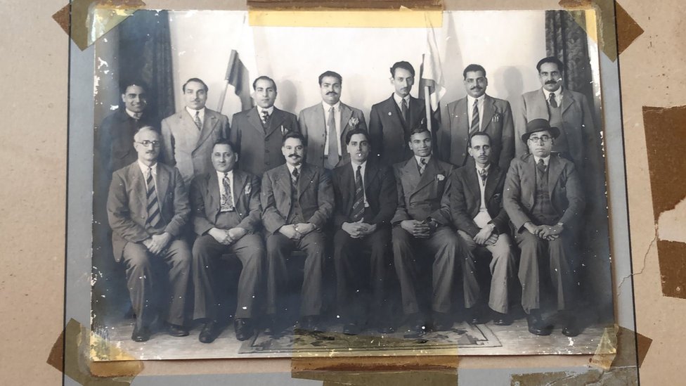 कोवेंट्री में आईडब्ल्यूए की समिति की 1945 में ली गई तस्वीर