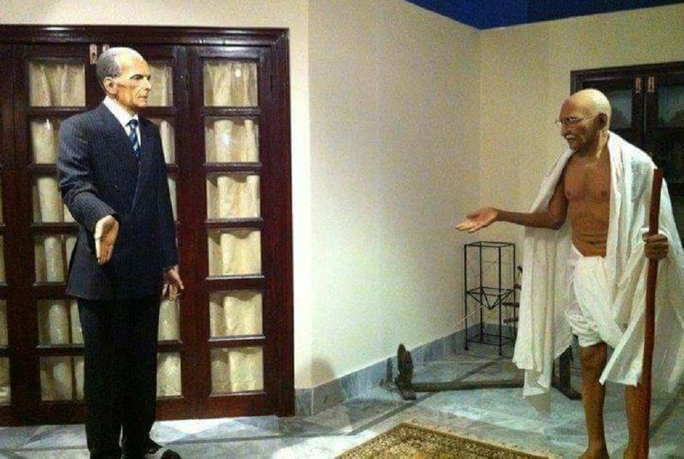 पाकिस्तान संग्रहालय में गांधी और जिन्ना