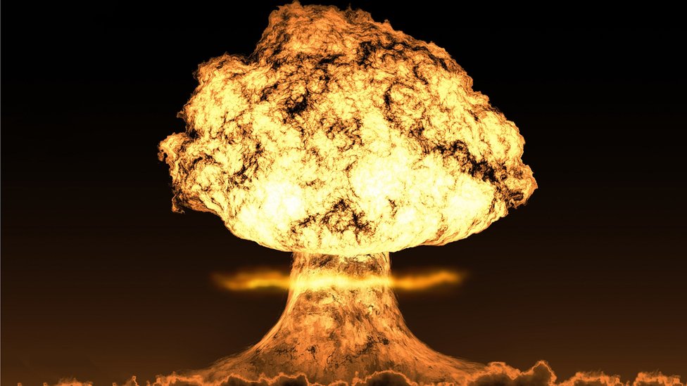 परमाणु विस्फोट के संपर्क में आने पर क्या करें?