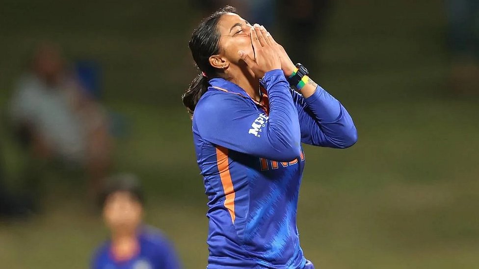 नो बॉल ने भारत से छीना सेमीफाइनल में जाने का सपना नो बॉल ने भारत से छीना सेमीफाइनल में जाने का सपना