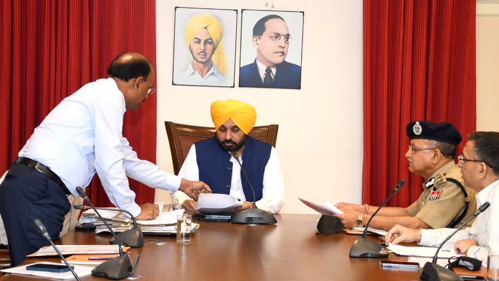 पंजाब, मोहाली में विस्फोट