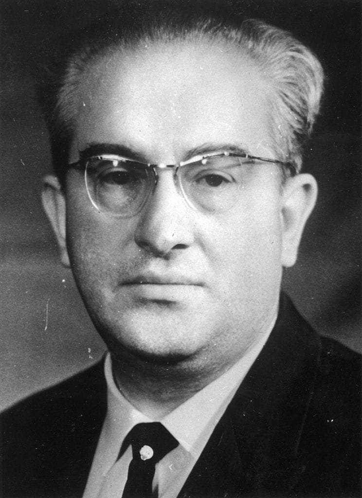 रूस के तत्कालीन राष्ट्रपति यूरी आंद्रोपोव