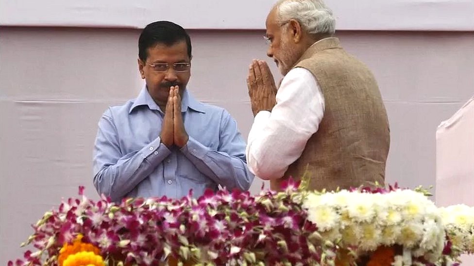 केजरीवाल, मोदी केजरीवाल, मोदी