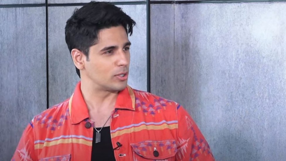 'पालतू जानवरों को उपहार में न दें'