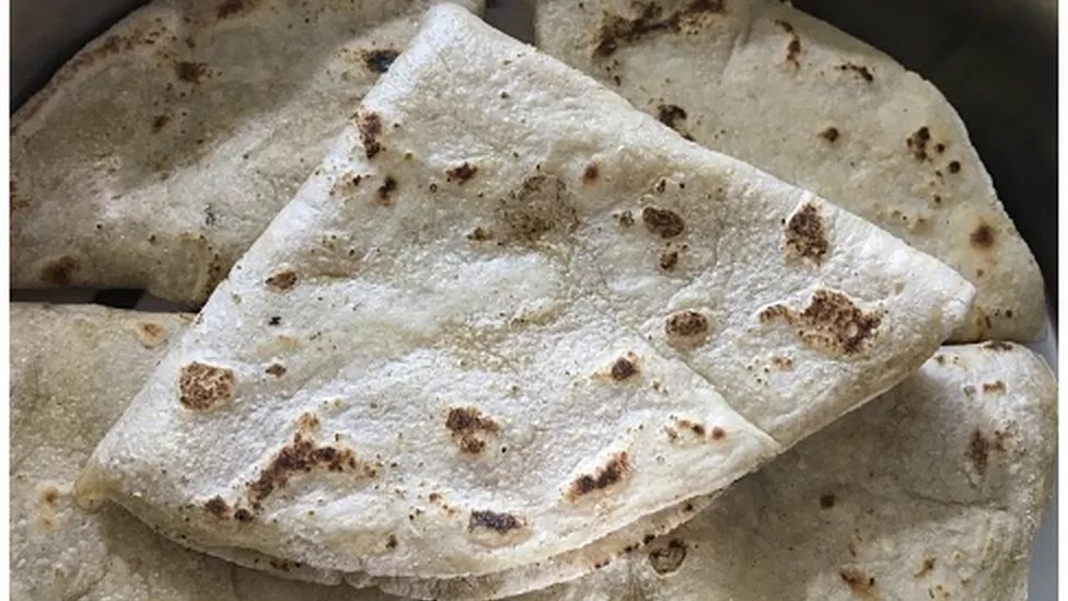 रोटी को साधारण खाना माना जाता है जिस पर जीएसटी 5 फ़ीसदी है