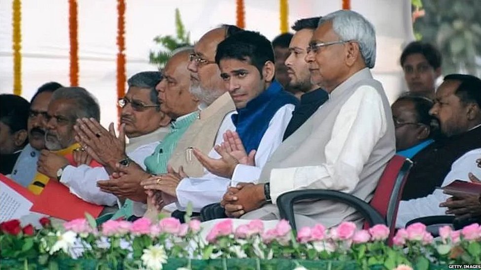 नीतीश कुमार, तेजस्वी यादव