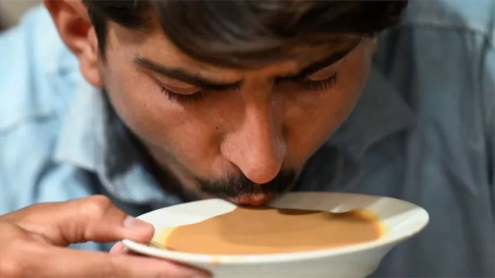 पाकिस्तानी व्यक्ति पाकिस्तानी व्यक्ति