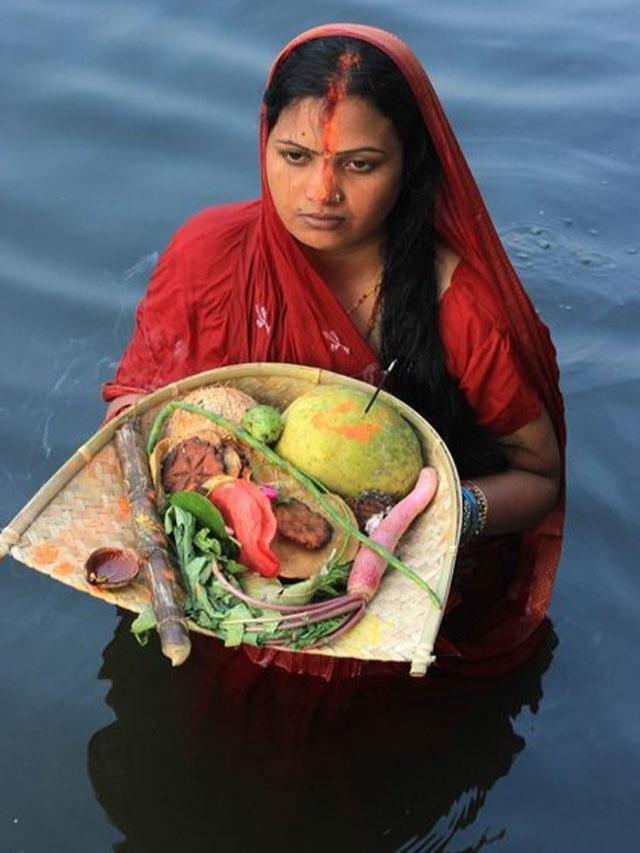 chhath-puja-2022-aragh-time-check-the-sunrise-and-sunset-time