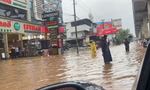 Kochi Cloud Burst: Extremely Heavy Rainfall Leads To Water Logging, Traffic Snarl; IMD Issues Red Alert