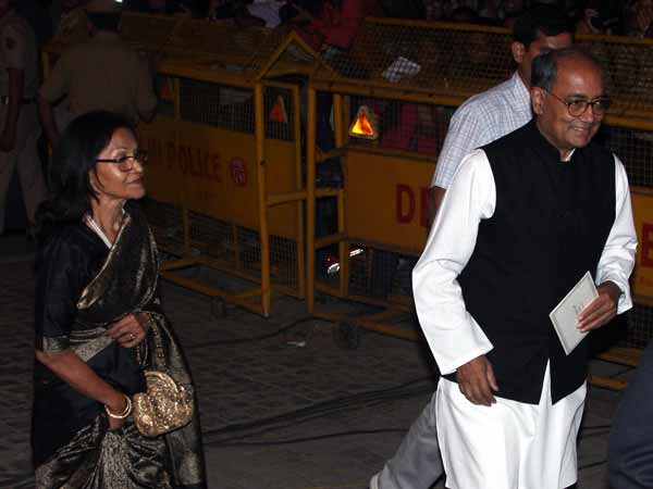 Digvijay Singh at Saif-Kareena's wedding