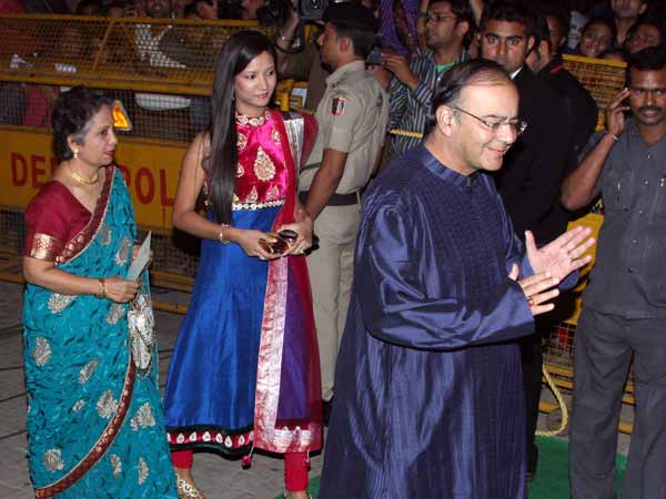 Arun Jaitley at Saifeena's wedding