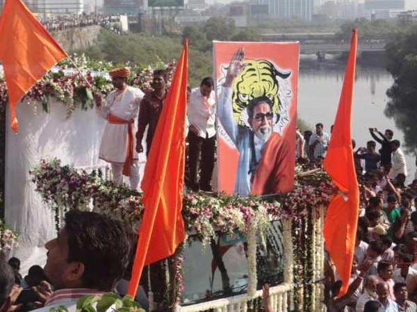 Bal Thackeray during final journey
