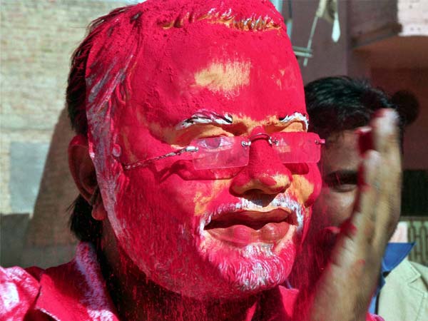 Modi wins, celebration in Bikaner