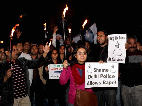 Torch light rally in Delhi