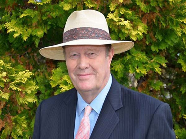 Tony Greig breathes his last 