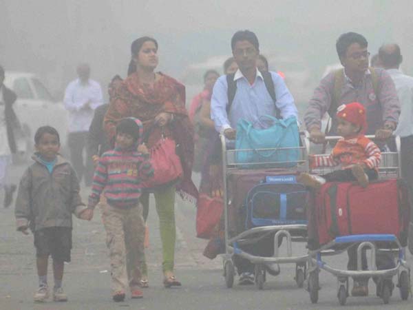 Passengers stranded at Kolkata airport Passengers stranded at Kolkata airport